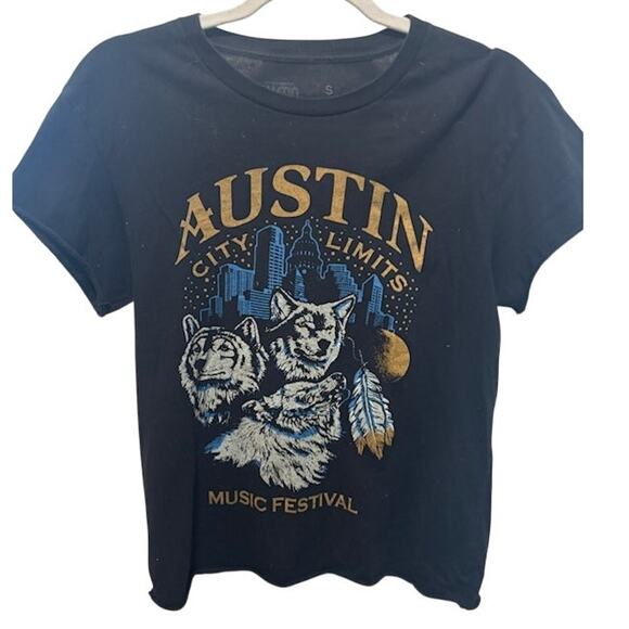 Austin City Limits Tee T-Shirt Wolf Graphic 2016 with Line Up on Back Mens Small - Picture 1 of 7